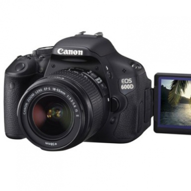 Встроенная вспышка срабатывает самостоятельно (EOS 80D) - Canon Russia