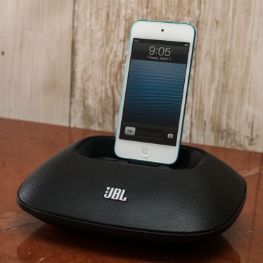 Jbl one beat micro перестала...