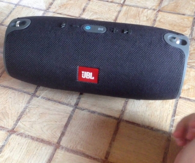 Колонка jbl xtrem глухо...