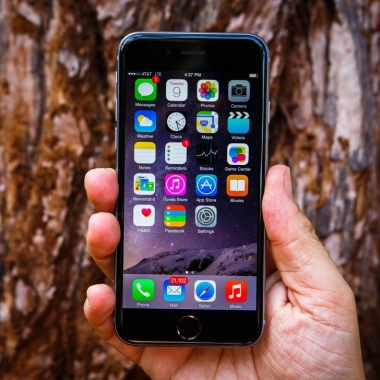 Iphone 6 не включается...