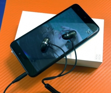 Xiaomi redmi 4x, постоянно...
