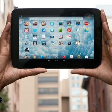 Nexus 10 постоянно...