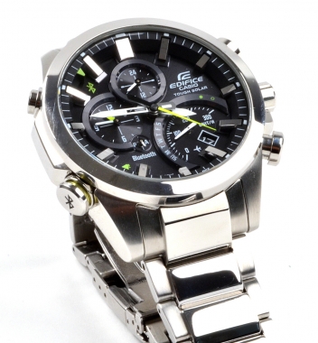 На часах casio eqb-500d...