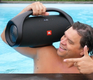 Проблема со звуком jbl...