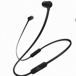 В правом наушнике JBL...