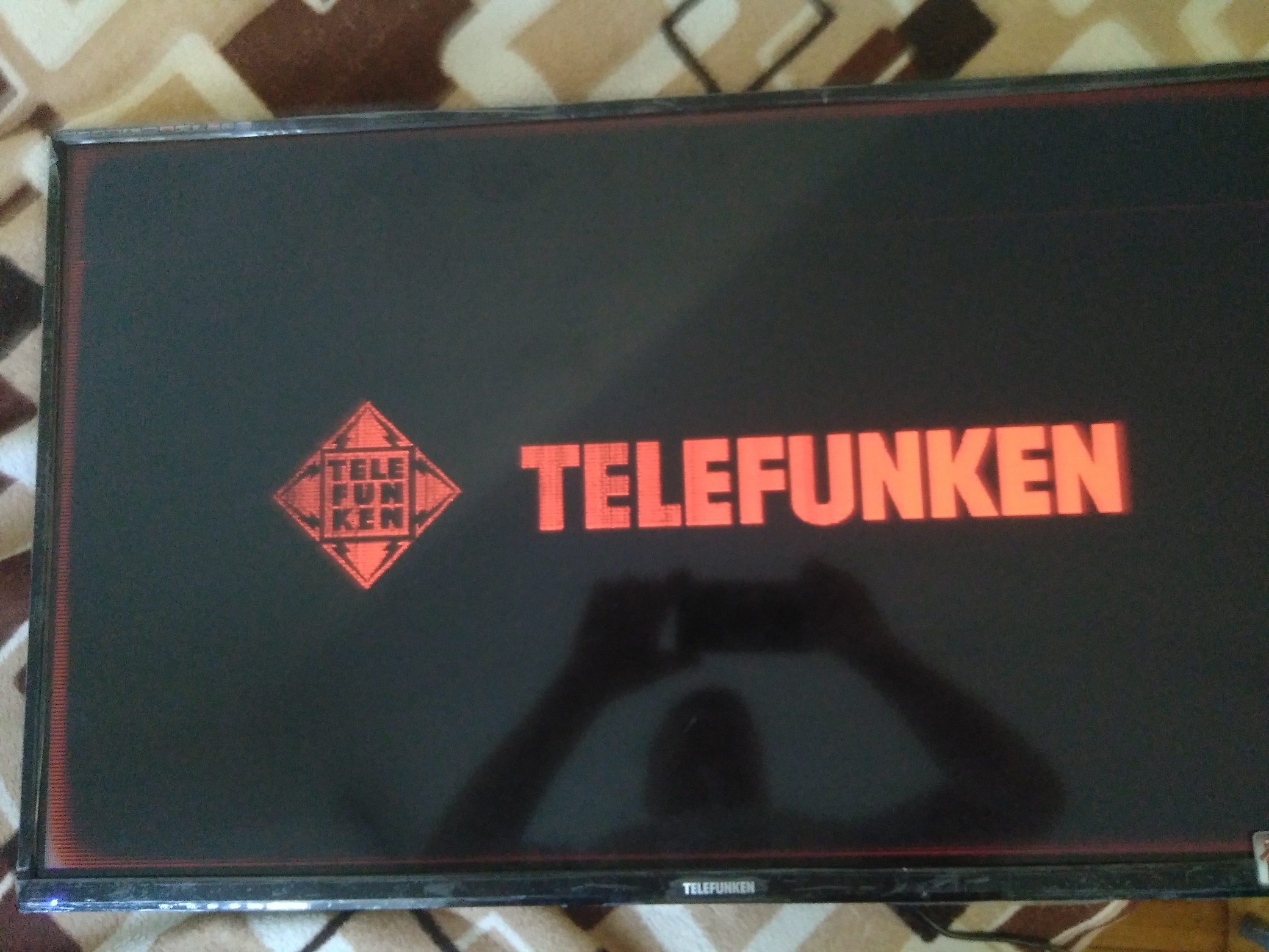 Телевизор Telefunken не...