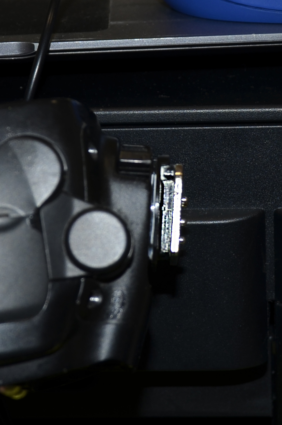 Окисляються контакты...