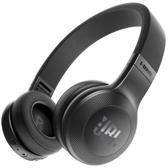 Помехи в наушниках JBL...