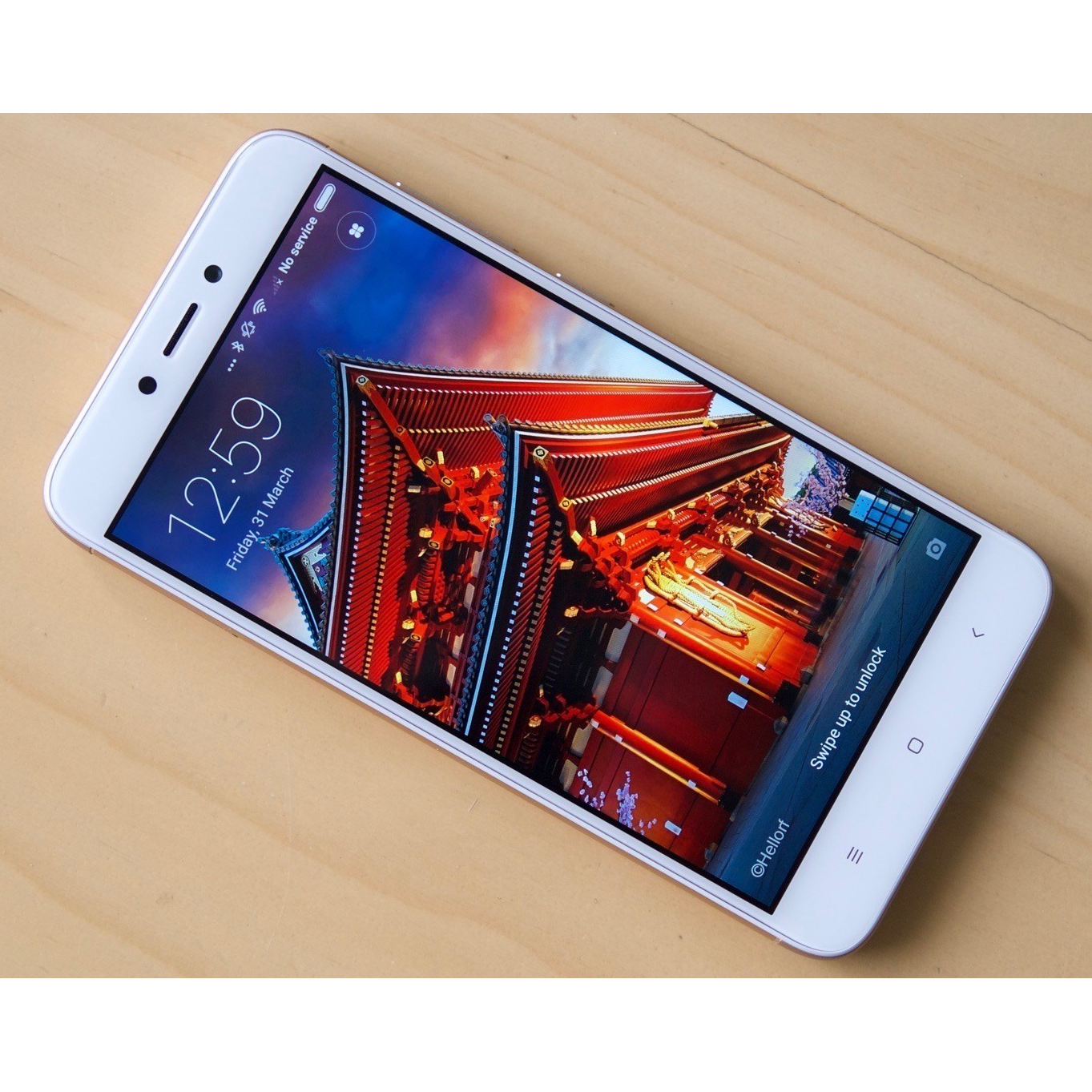 Телефон xiaomi не...