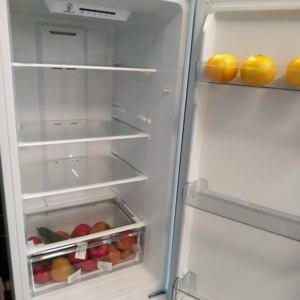 Холодильник стал...