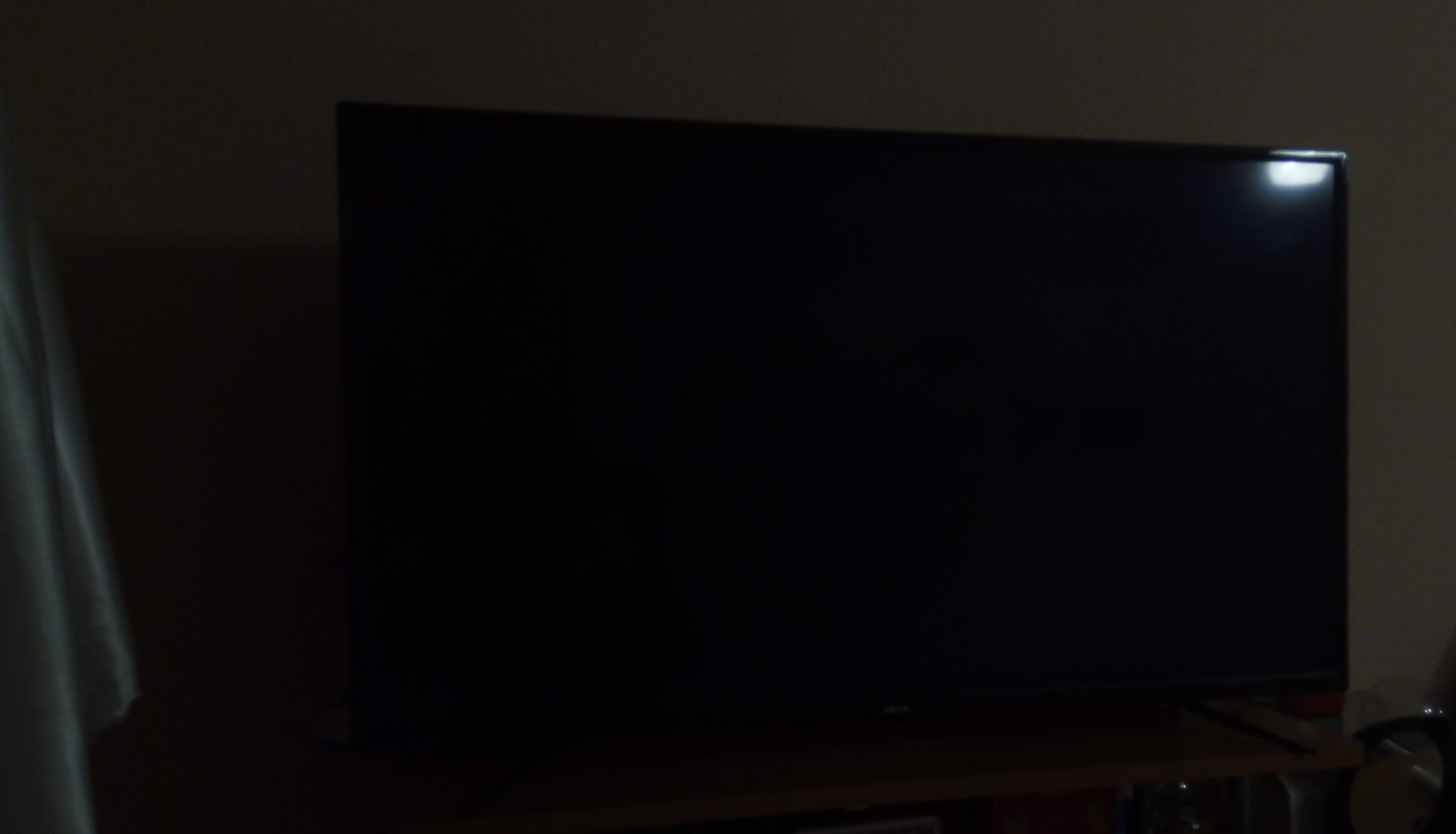 Причина темного экрана телевизора
