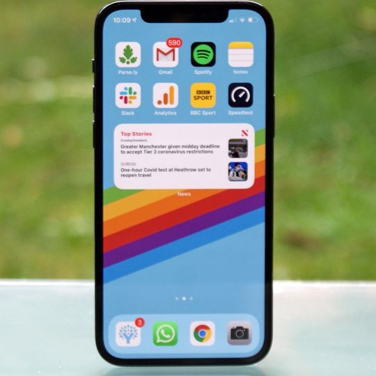 Телефон apple не...