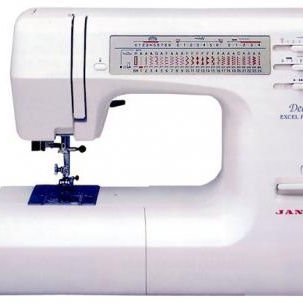 Швейная машинка janome...