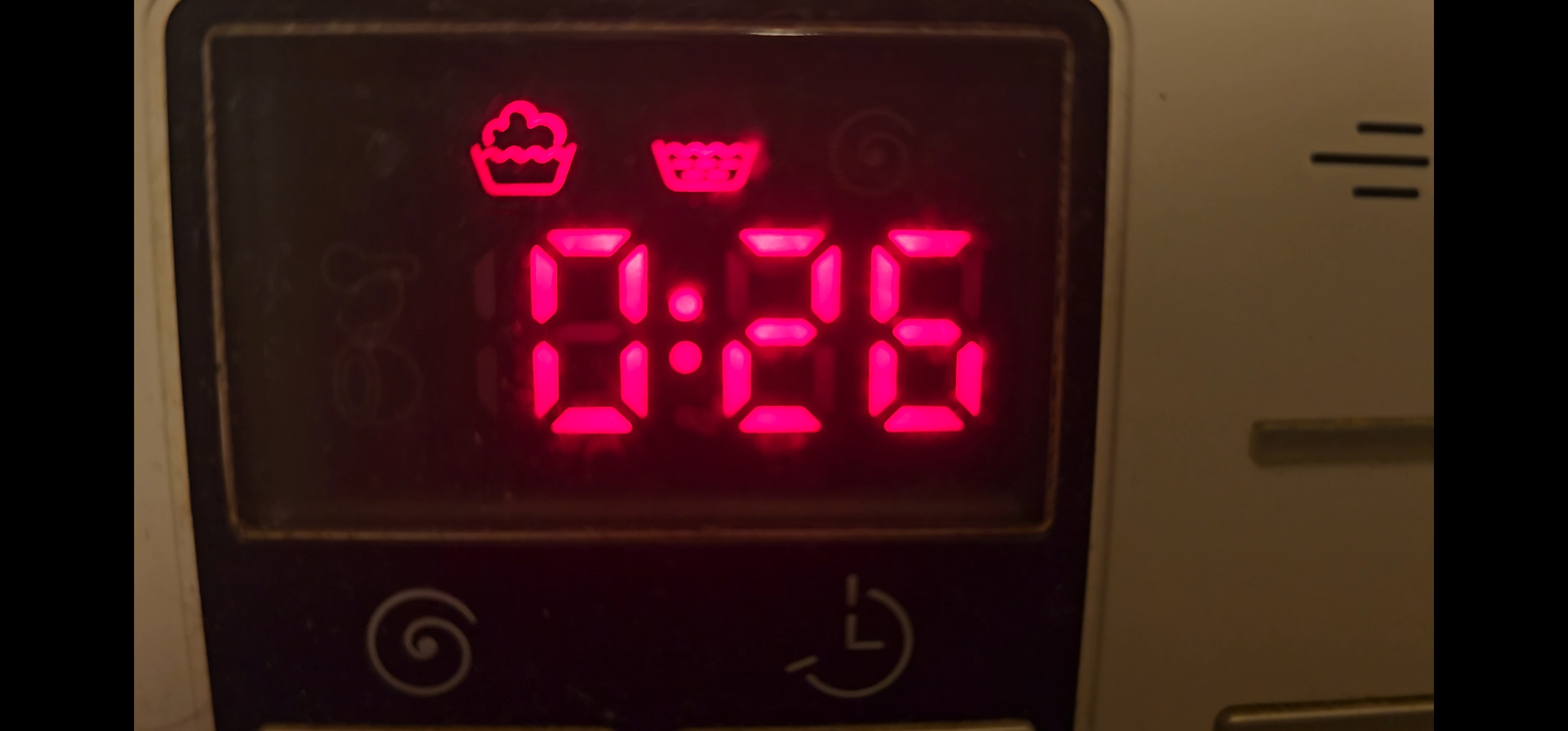 Не работает отжим в...