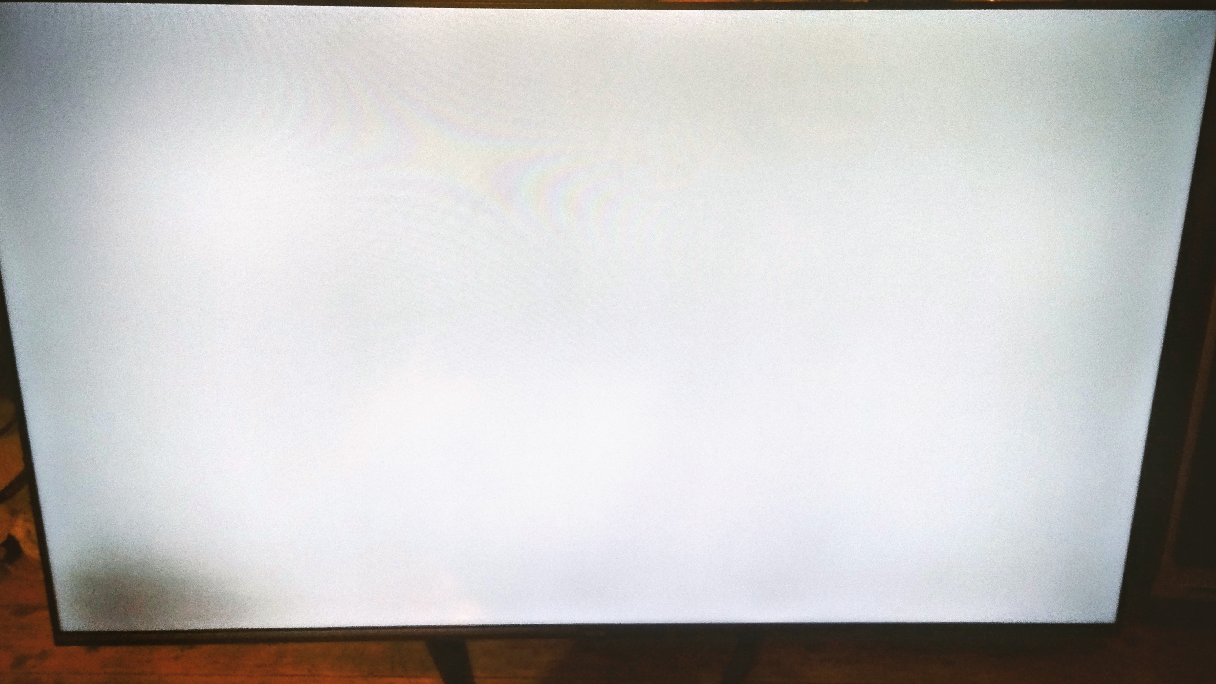 Тёмное пятно на...