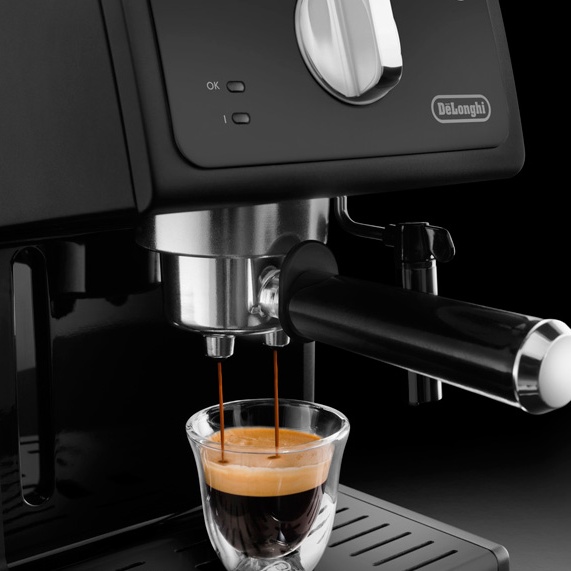 Почему в кофемашине...