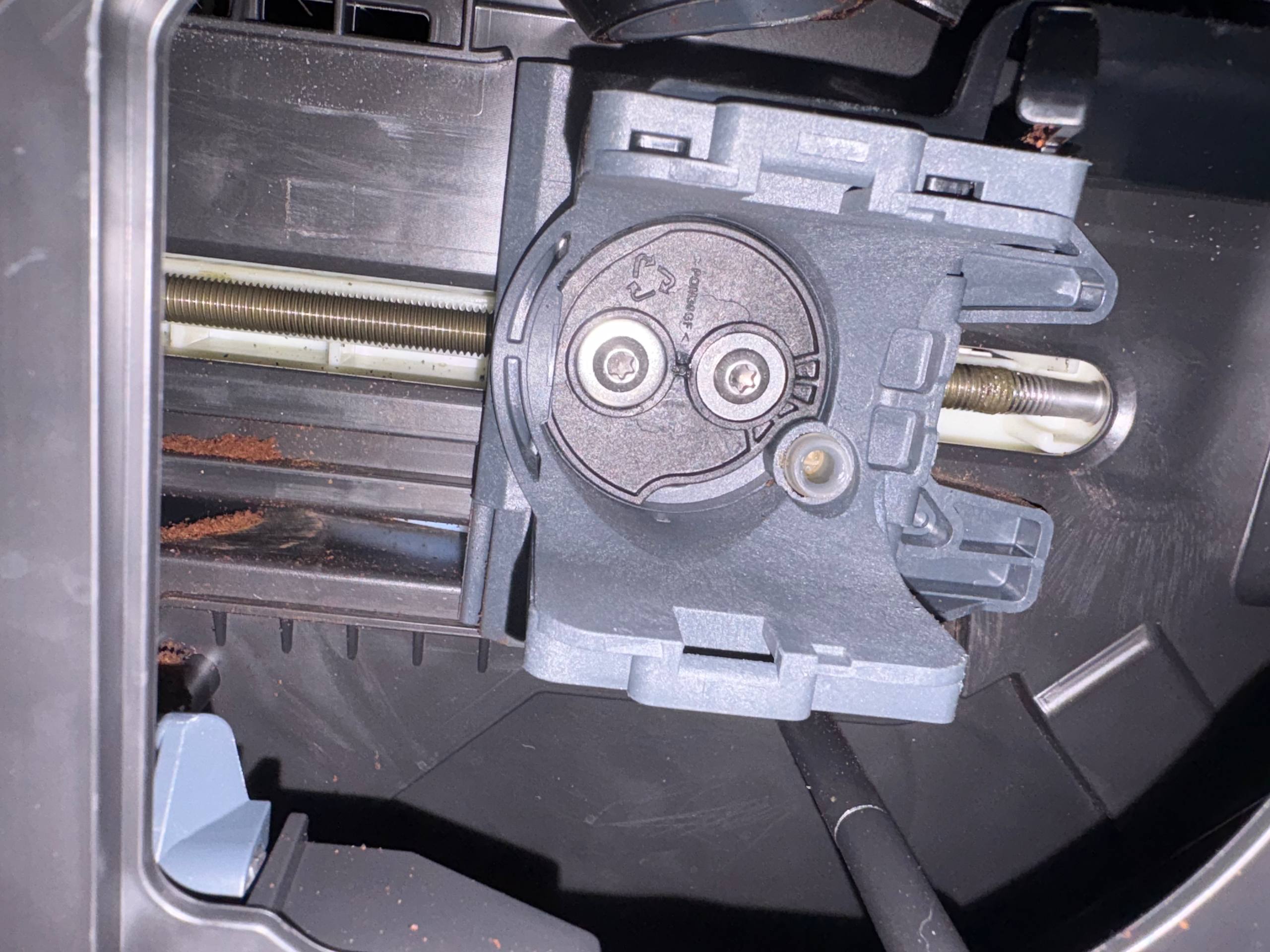 Чистка кофемашины...