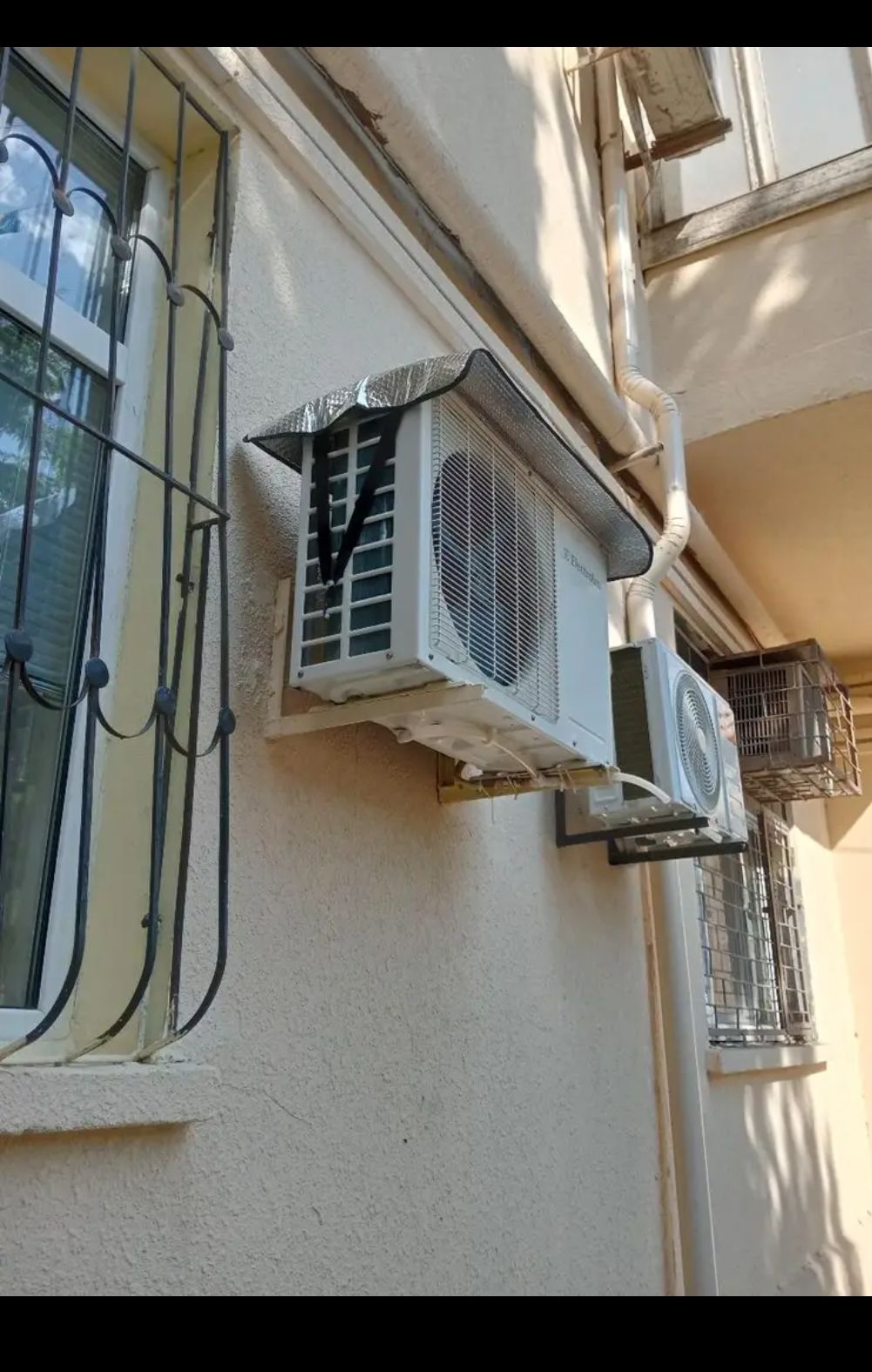 Кондиционер шумит