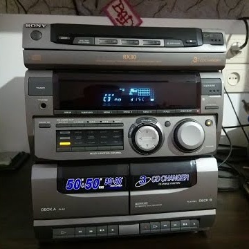 Музыкальный центр...