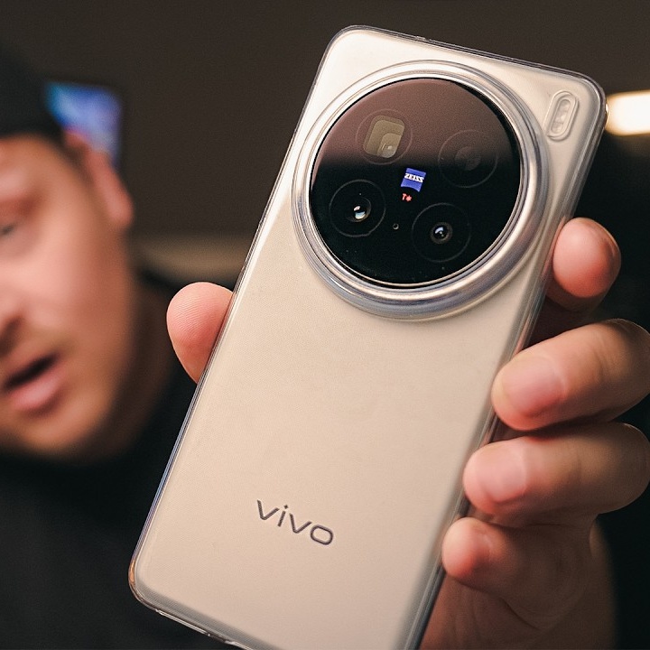 Телефон долго...