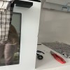 Разбита дверца у...