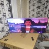 На экране телевизора...
