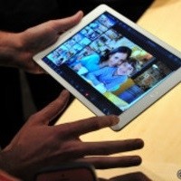В Канберре, новый iPad Air...