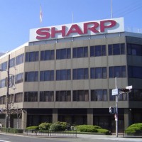 Sharp договаривается о...