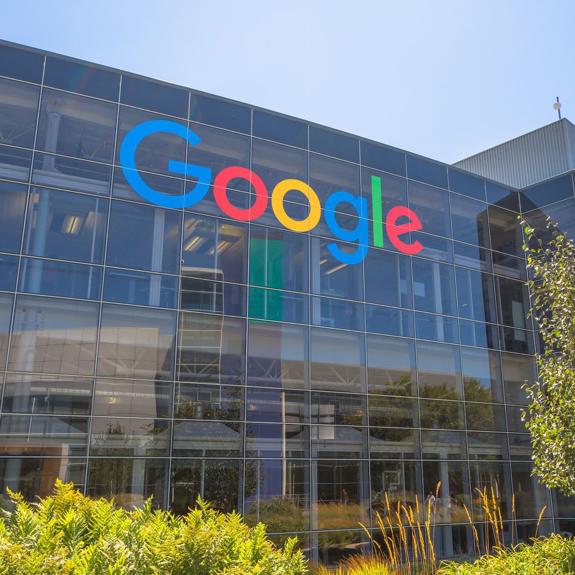 Корпорация Google...