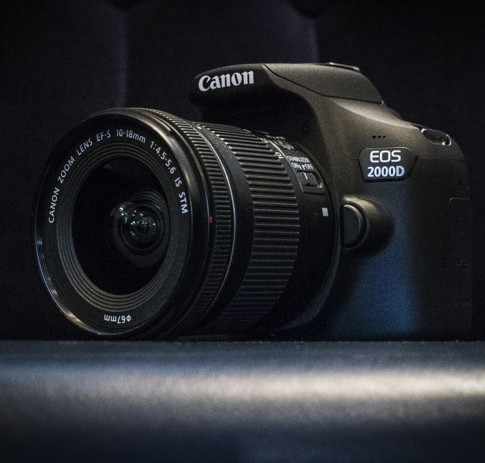 Компания Canon...