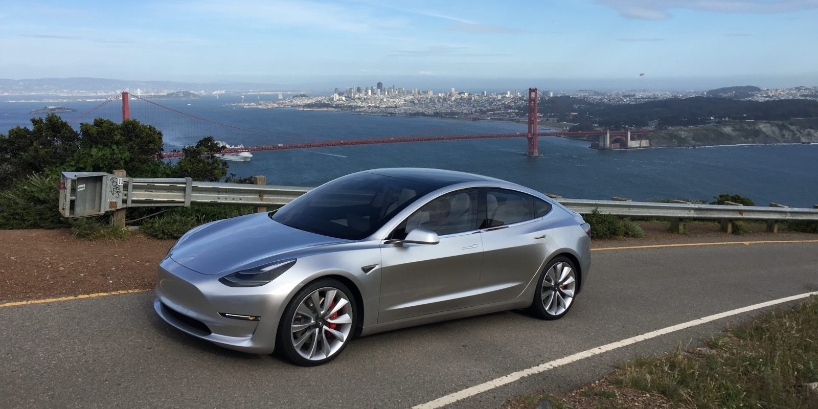 Компания Tesla...