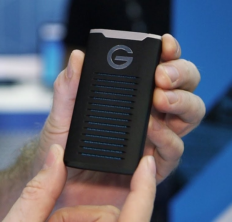 Компания G-Technology...