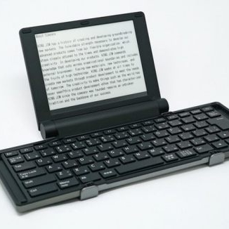 ​Компании King Jim и E Ink...