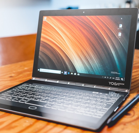 Компания Lenovo показала...