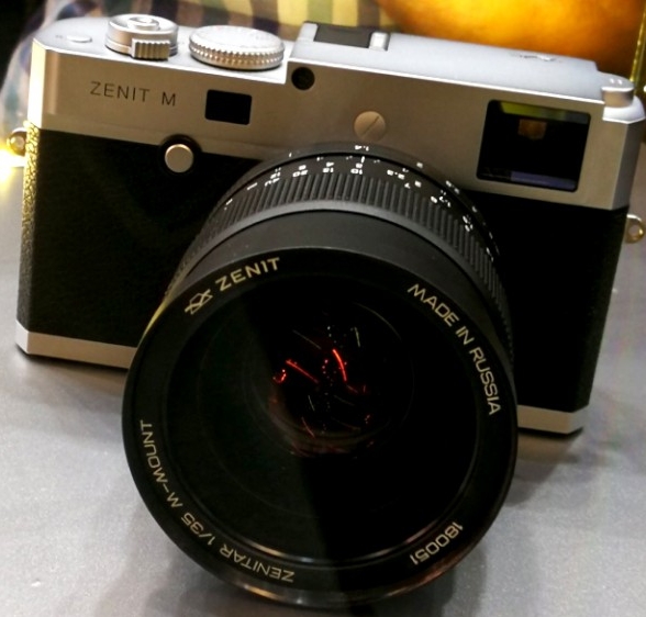 Компания Leica и завод...