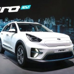 Компания KIA...