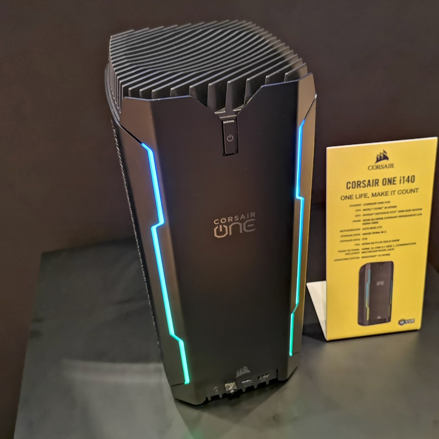 Компания Corsair...