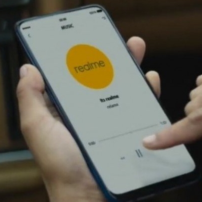 Компания Realme...