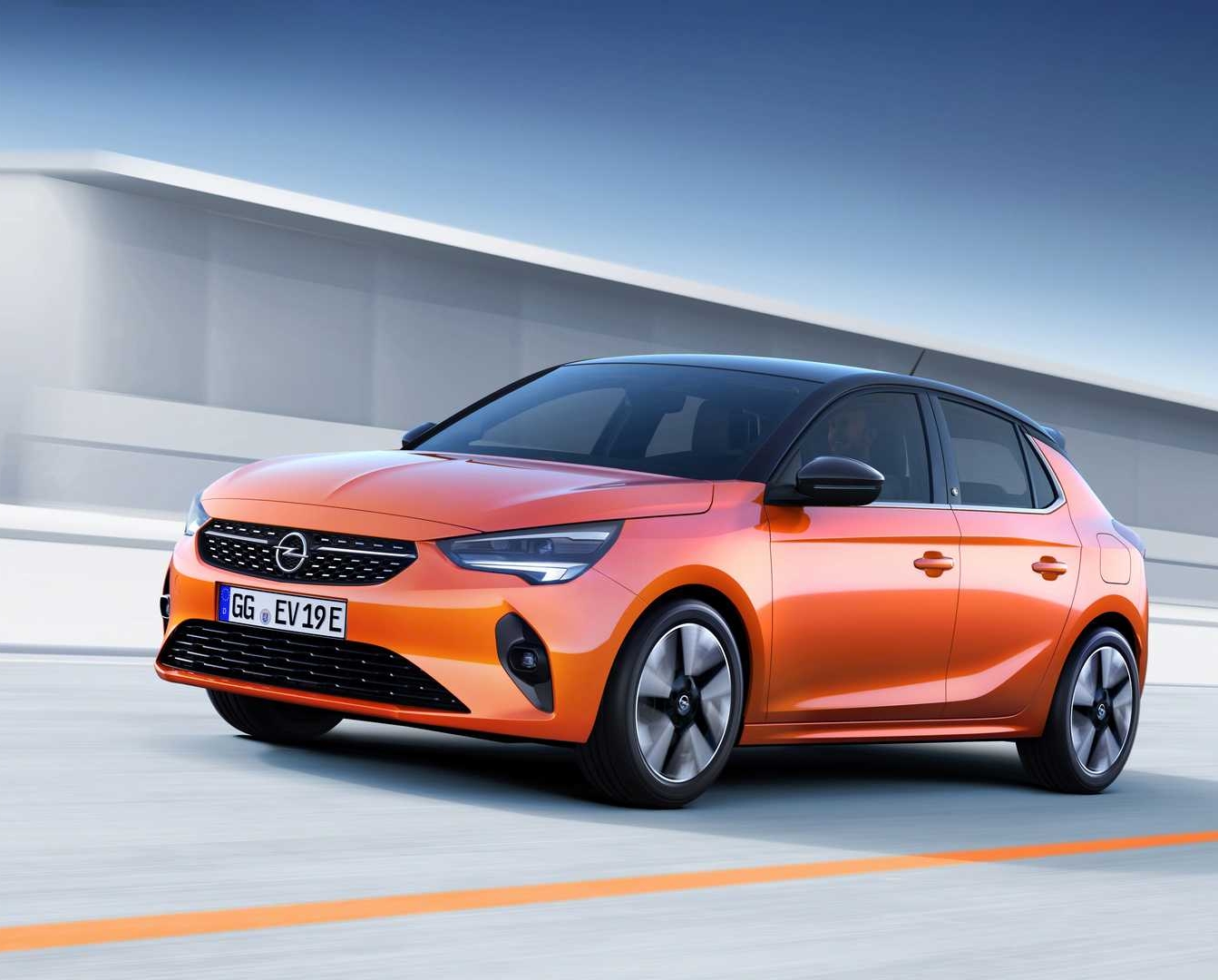 Компания Opel...