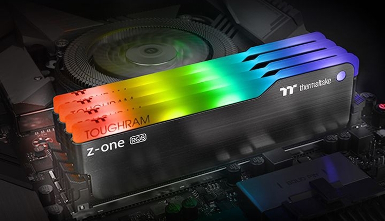 Thermaltake показала...