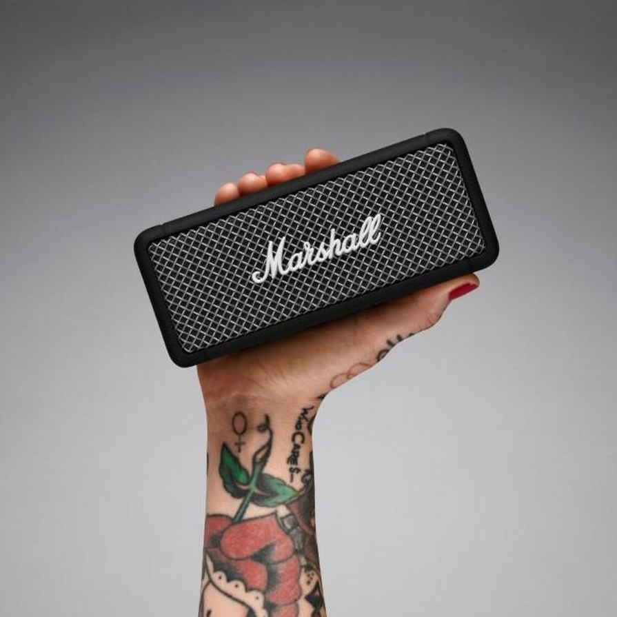 Marshall афишировала...
