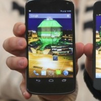 Смартфон LG Nexus 4...