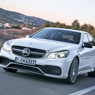 Компания ?Mercedes-AMG??...
