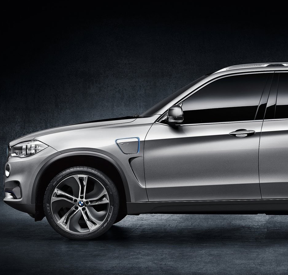 Концерн BMW? привёз на...