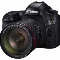 Компания Canon показала...