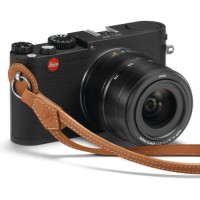 Компания Leica...