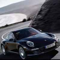 Компания Porsche...