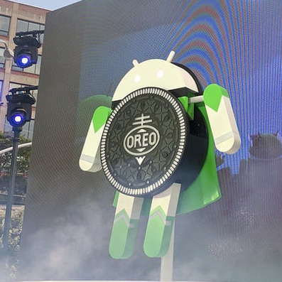 Концерн Samsung...