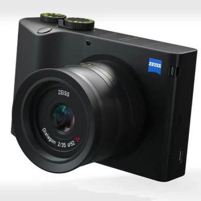 Фирма B&H уже принимает...