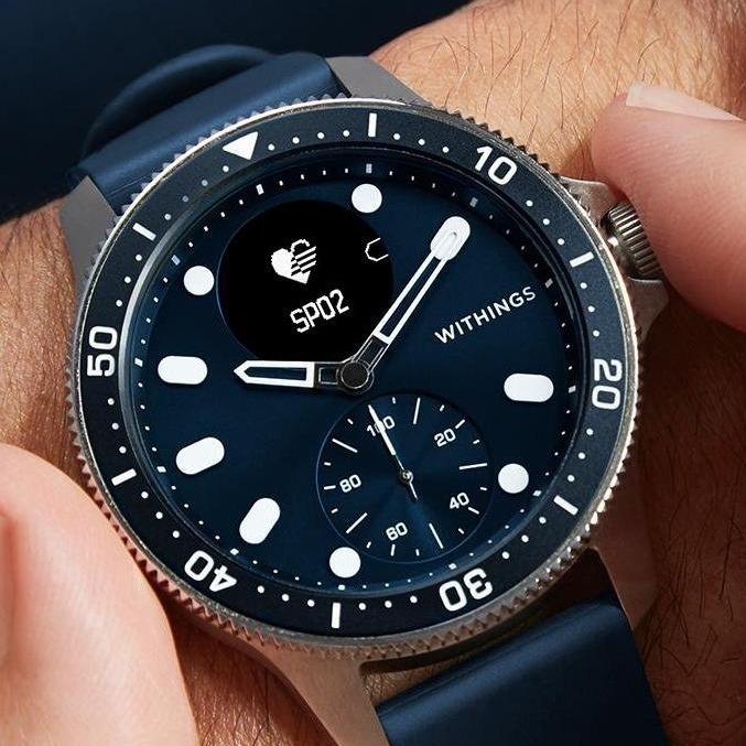 Французская Withings...